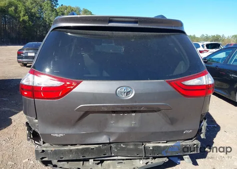 2015 Toyota Sienna Xle 8 Passenger из США, поврежденный, VIN 5TDYK3DC3FS614324